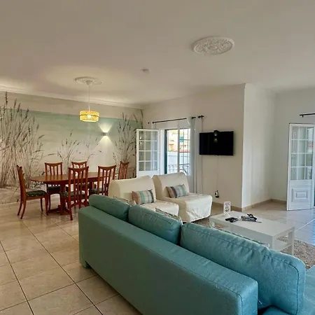 Casa Do Algarve - Private Pool - 10 Guests - Villa